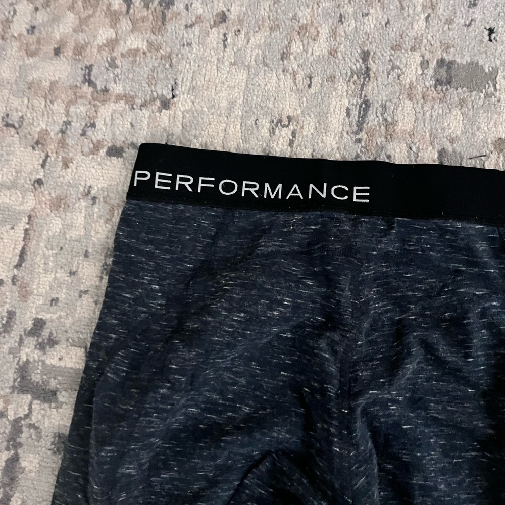 Calvin Klein Capri Leggings - Picture 4 of 7